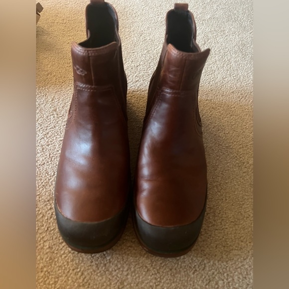 UGG Men’s Matteson Boots - Picture 1 of 3